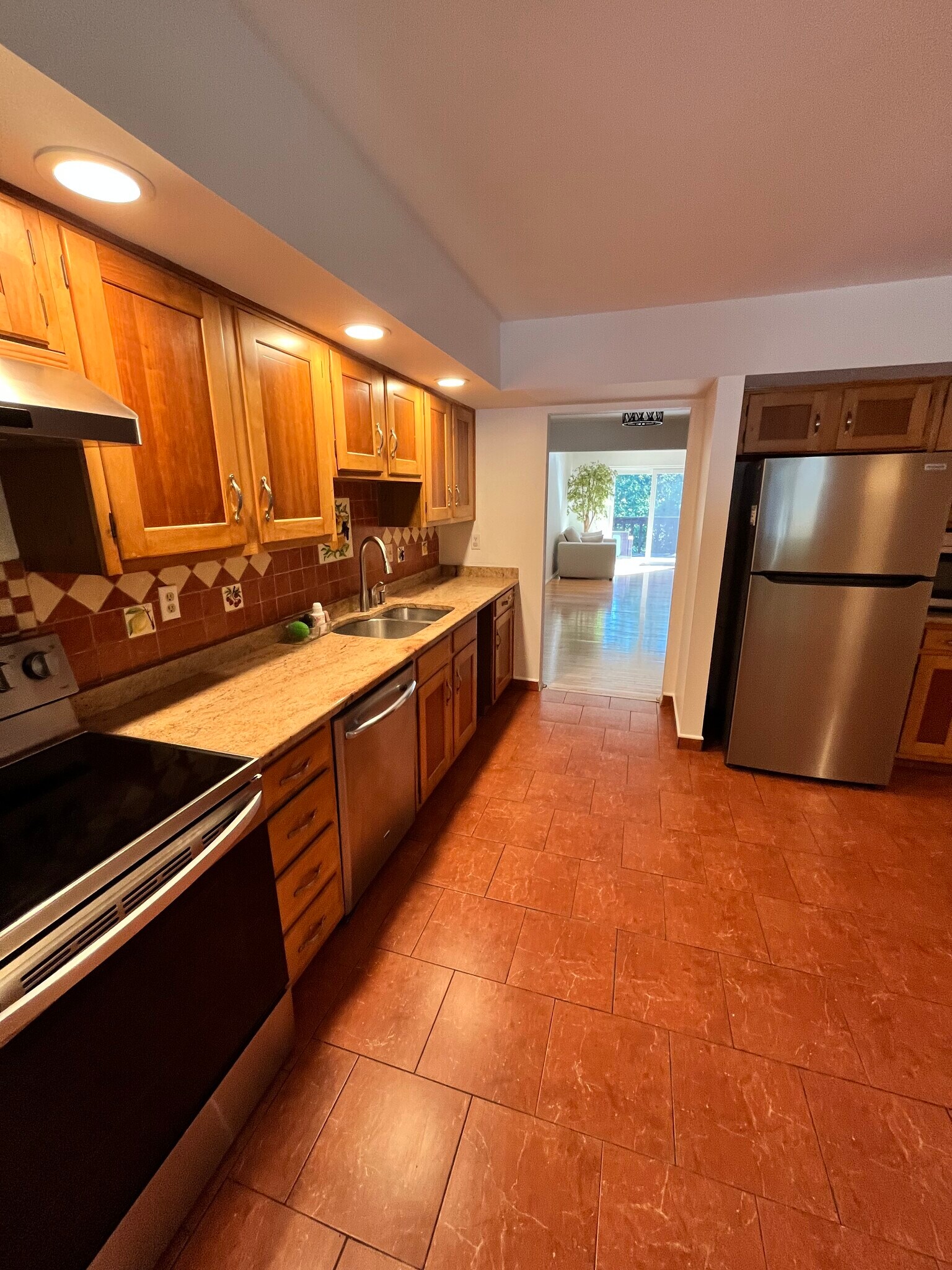 kitchen - 2147 Chapel Valley Ln