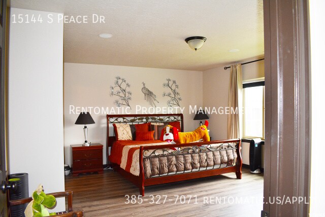 Building Photo - 15144 Peace Dr