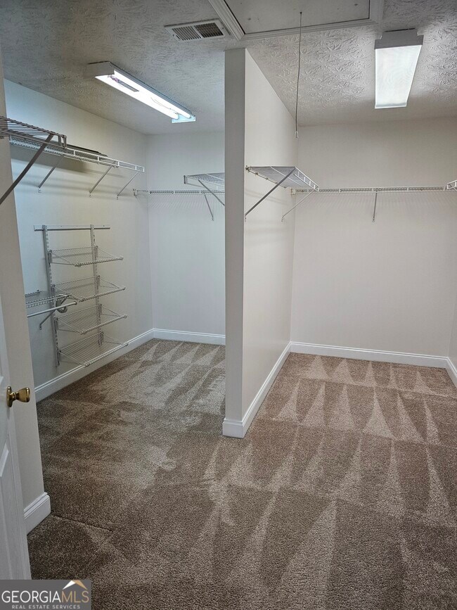 Building Photo - 5935 Springfair Run