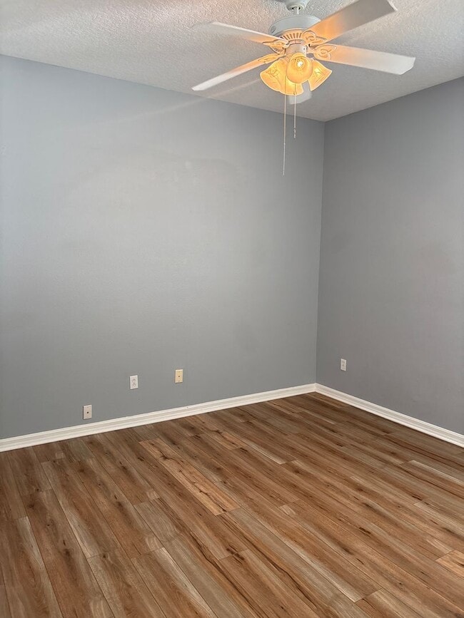 Building Photo - Beautiful 4-Bedroom Home in the Gated Water’s Edge Community/Lake Nona