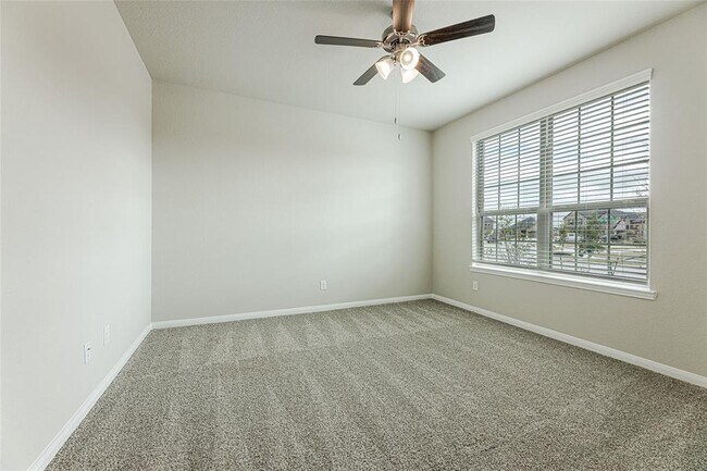 Building Photo - 503 Spring Flower Ct