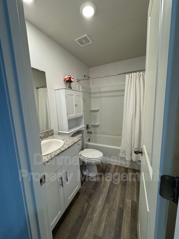 Building Photo - 227 W Douglas Ave