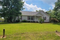 Building Photo - 3 BR - 2 BA Ranch in Garner