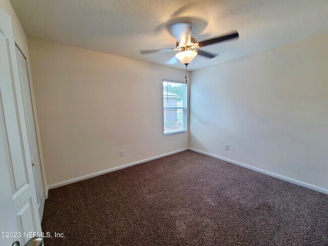 Building Photo - 8387 Cape Fox Dr