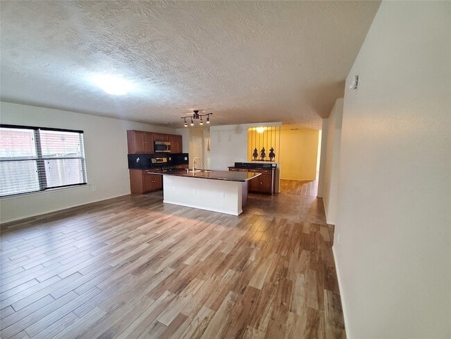 Building Photo - 18203 Afton Hollow Ln