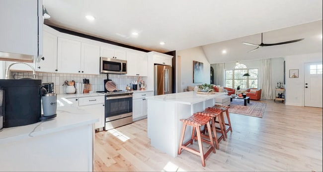 Building Photo - "Charming 3-Bed, 2-Bath Home on Claypool R...