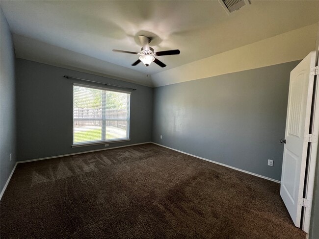 Building Photo - 20718 Laurel Rain Ct