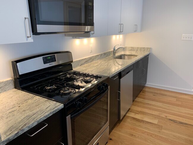 Building Photo - 3600 16th St NW