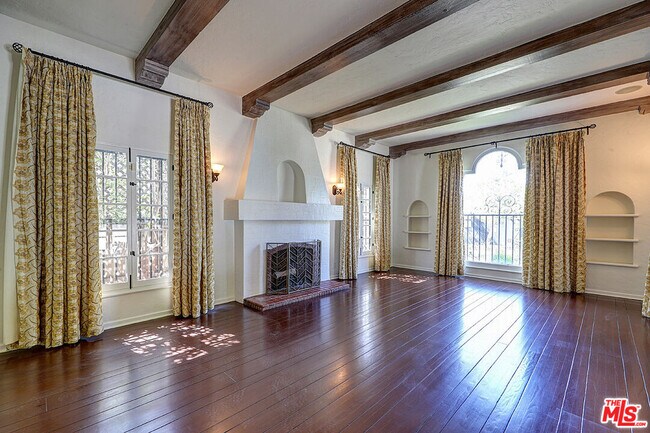 Building Photo - 6630 Colgate Ave