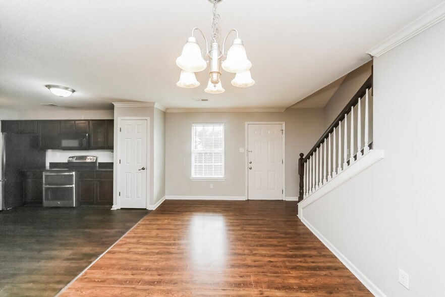 Building Photo - 4123 Chelsea Wood Cove