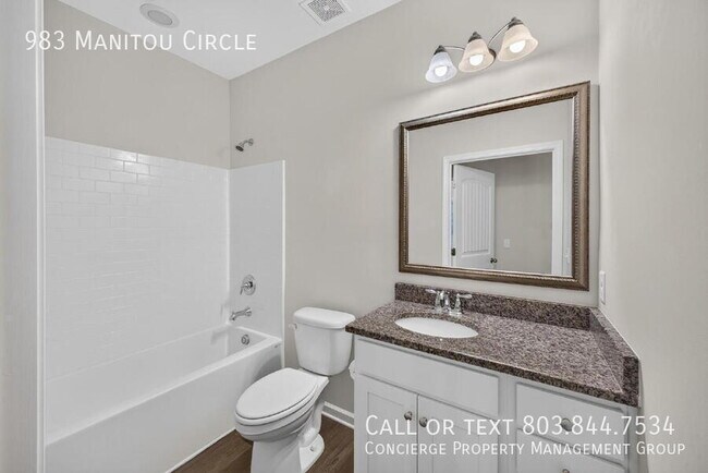 Building Photo - 983 Manitou Cir