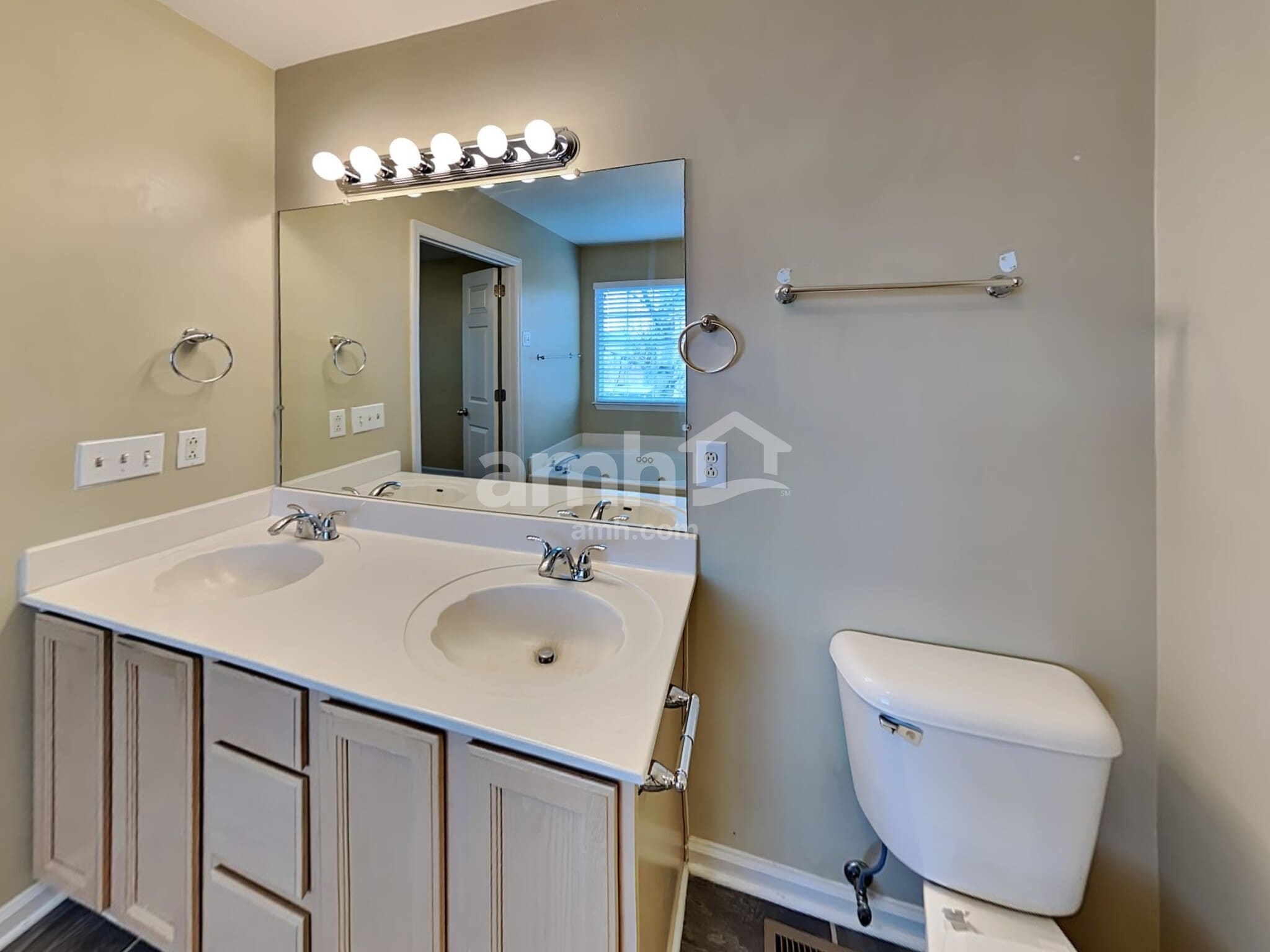 Building Photo - 7821 Farmington Pl