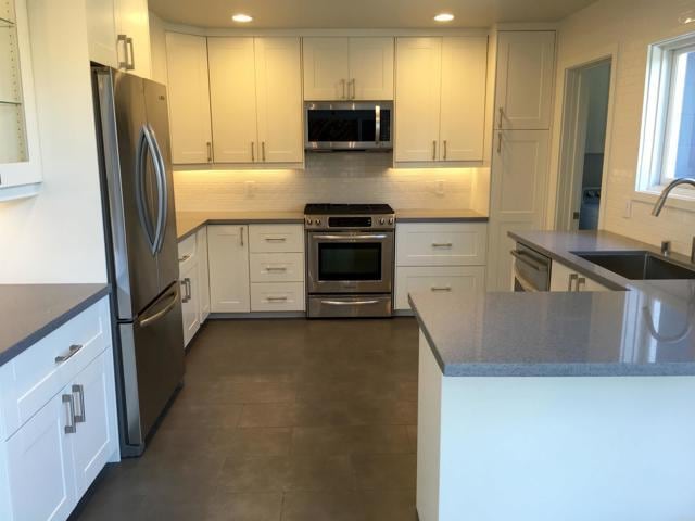 Building Photo - 148 Europa St