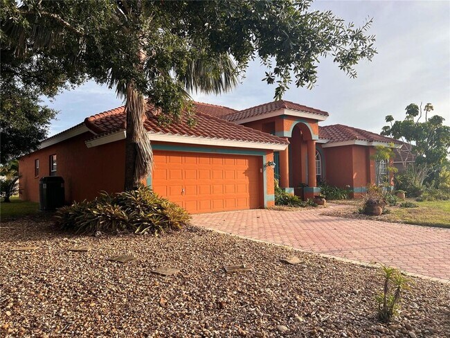 Building Photo - 7118 42nd Ct E