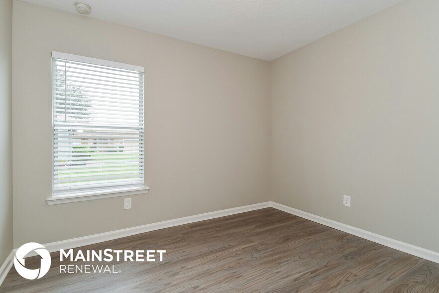 Building Photo - 12600 Wooded Bluff Ct