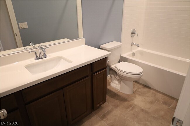 Building Photo - 6547 Smithville Ave