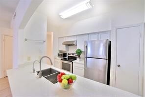 Primary Photo - 642 Wilcrest Dr