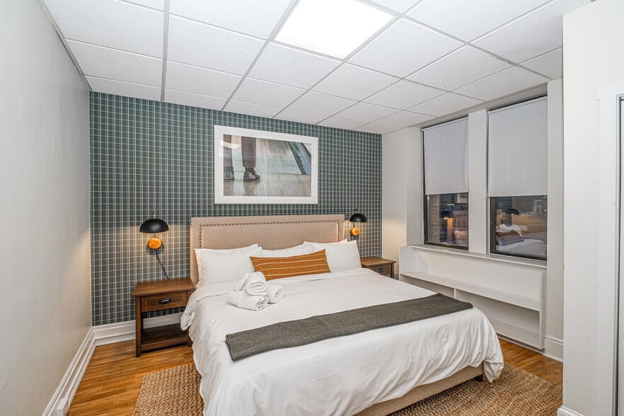 Building Photo - 60-62-62 Boylston St