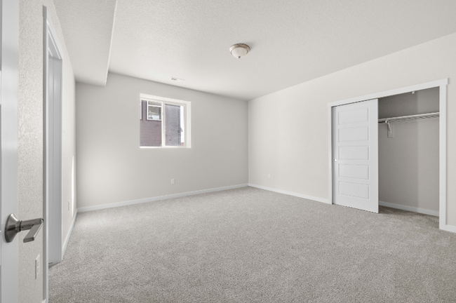 Building Photo - 12915 Stone Valley Dr