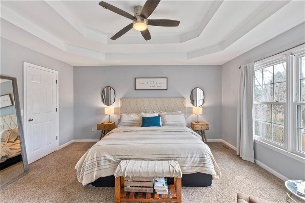 Building Photo - 2437 Pondside Pl NE