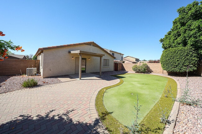 Building Photo - 16034 W Winchcomb Dr