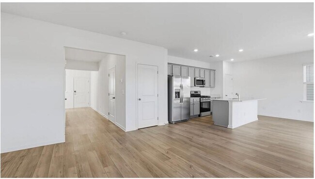 Building Photo - 38 Buck Crk Ln