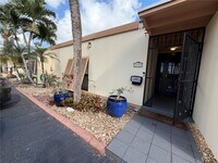 Building Photo - 6932 Crown Gate Dr