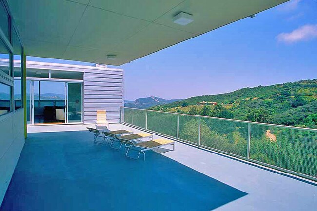 Building Photo - 20471 Medley Ln