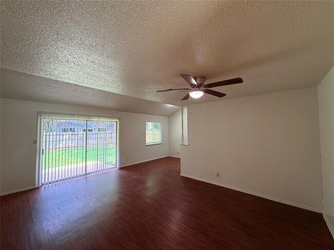 Building Photo - 5206 Village Trail