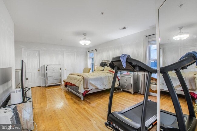 Building Photo - 11809 Old Fort Rd