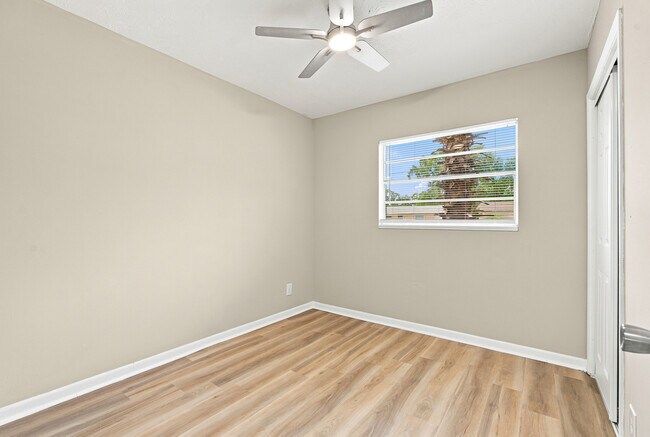 Building Photo - 7218 Zapata Dr