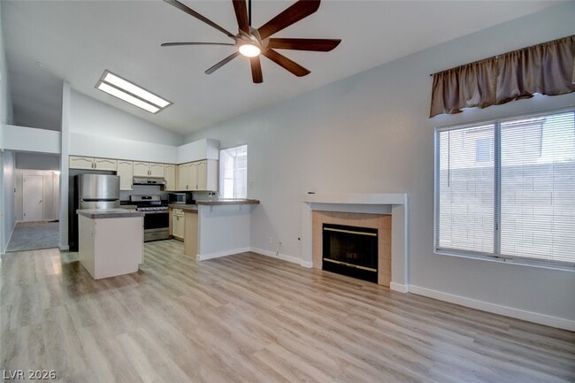 Building Photo - 5023 Jacarilla Ln