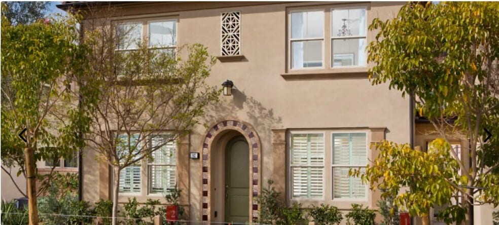 Building Photo - 22 Poppy