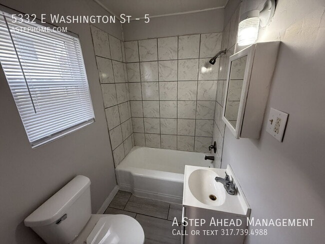 Building Photo - 5332 E Washington St