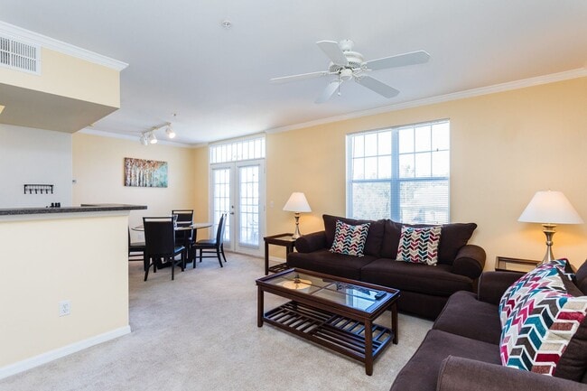 Building Photo - 770-307 Siena Palm Drive