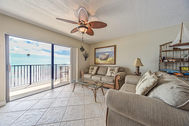 Building Photo - 1465 Jimmy Buffett Mem Hwy