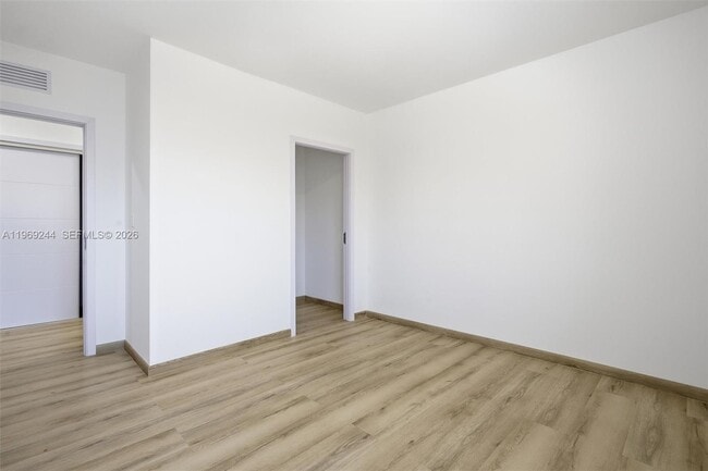 Building Photo - 936 NW 10th St