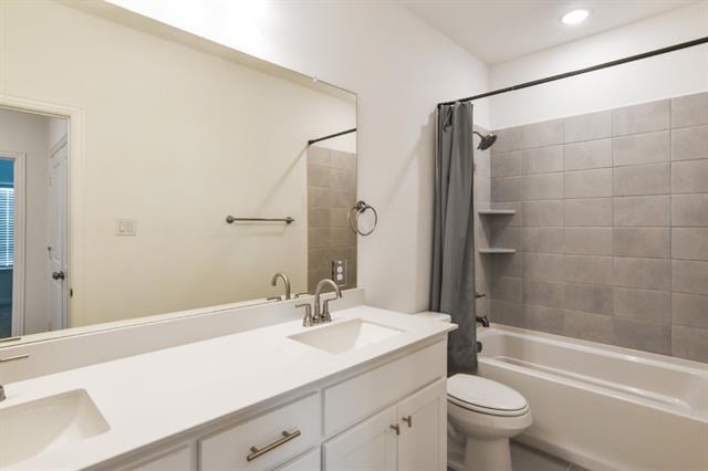 Building Photo - 8905 Stablehand Mews