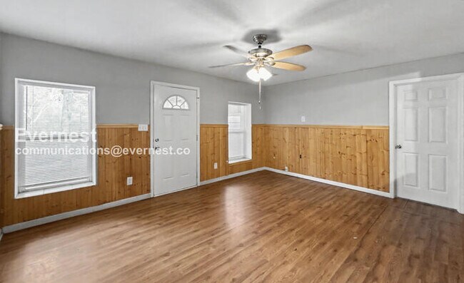 Building Photo - 4517 Sunday Dr