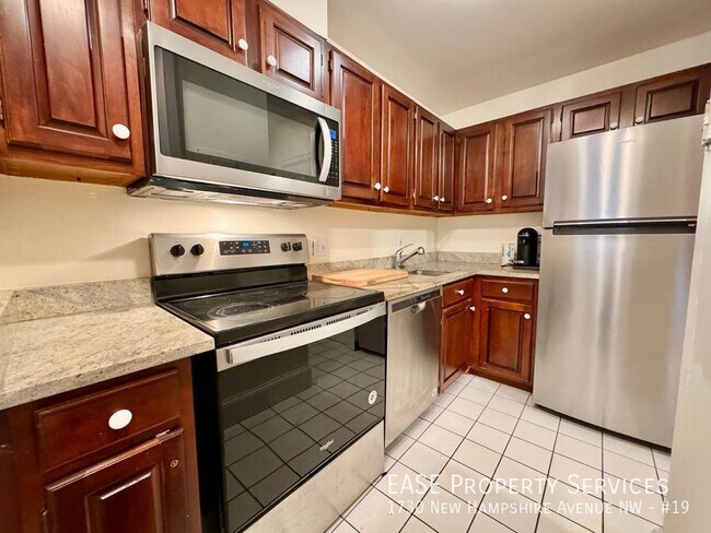 Building Photo - 1730 New Hampshire Ave NW