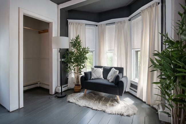 Building Photo - 7137 US-4