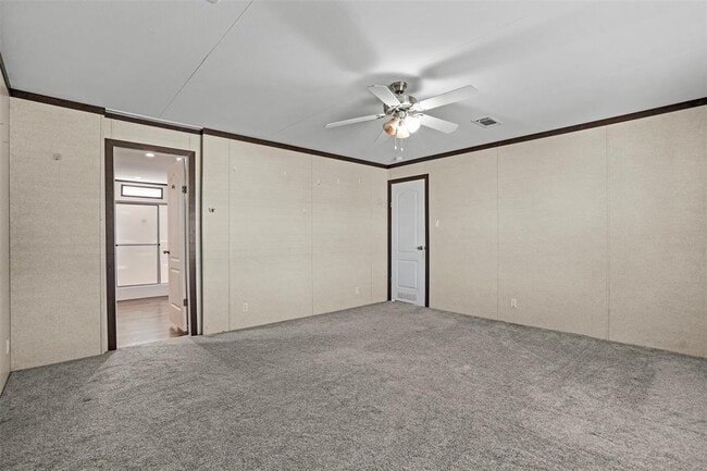 Building Photo - 111 Little Lp
