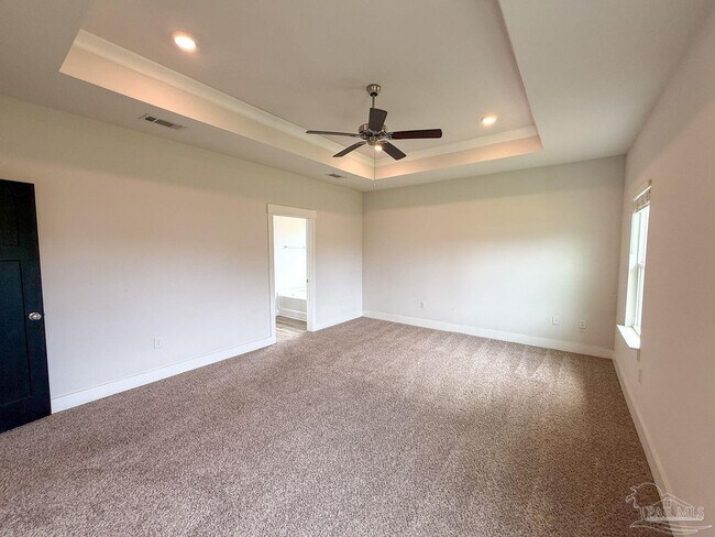 Building Photo - 6169 Jenks Dr