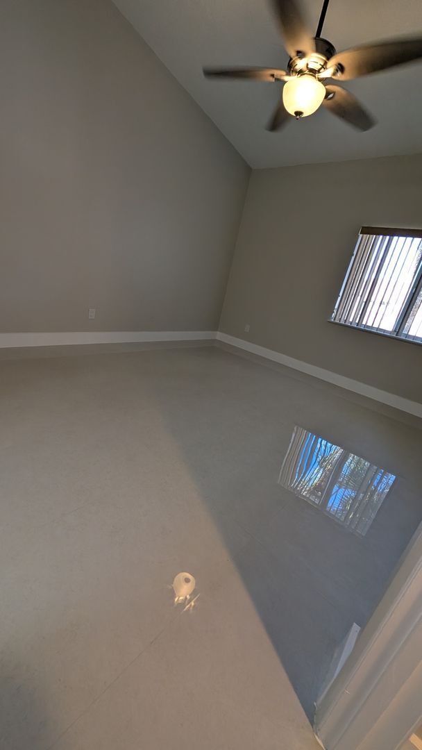 Building Photo - Complete remodeled 2 bedrooms 2 baths with balcony