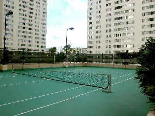 Building Photo - 1BR Condo w/ Views + Pool, Spa, & Sauna