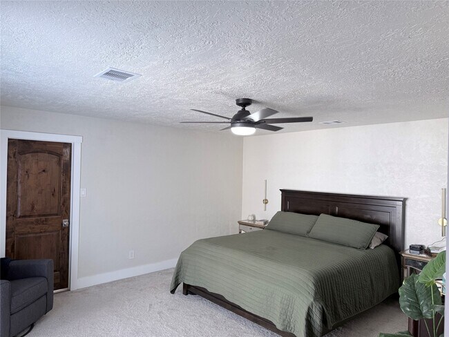 Building Photo - 4012 Chile Dr