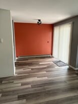 Building Photo - 6710 Park Ridge Dr