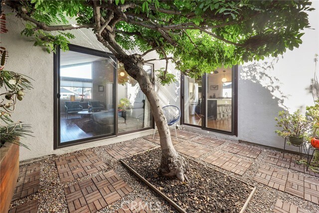 Building Photo - 3318 Wyoming Cir