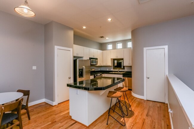 Building Photo - 3501 Link Valley Dr.