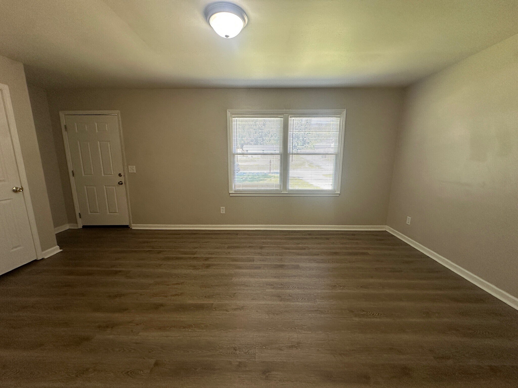 Building Photo - 1704 Gavin Dr